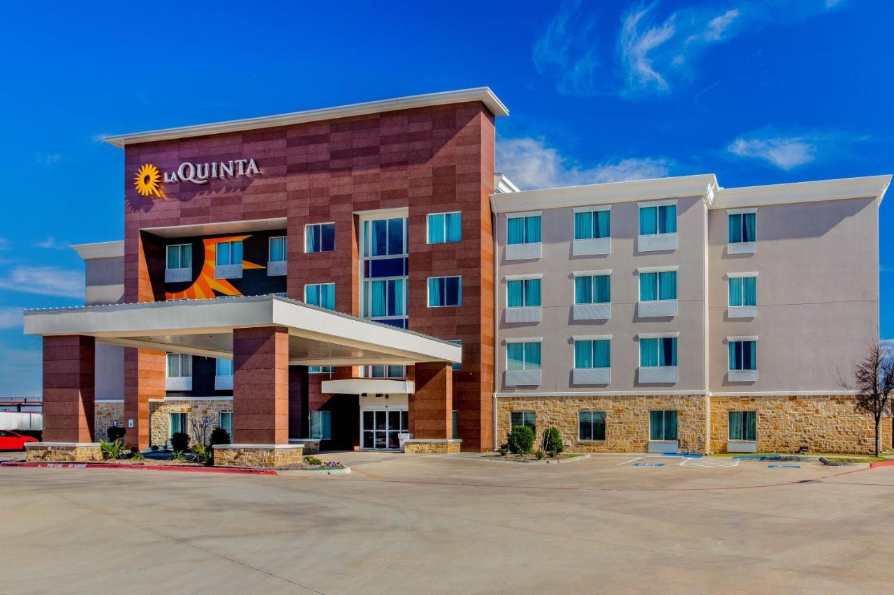 La Quinta Inn & Suites By Wyndham Northlake Ft. Worth Elizabethtown Extérieur photo