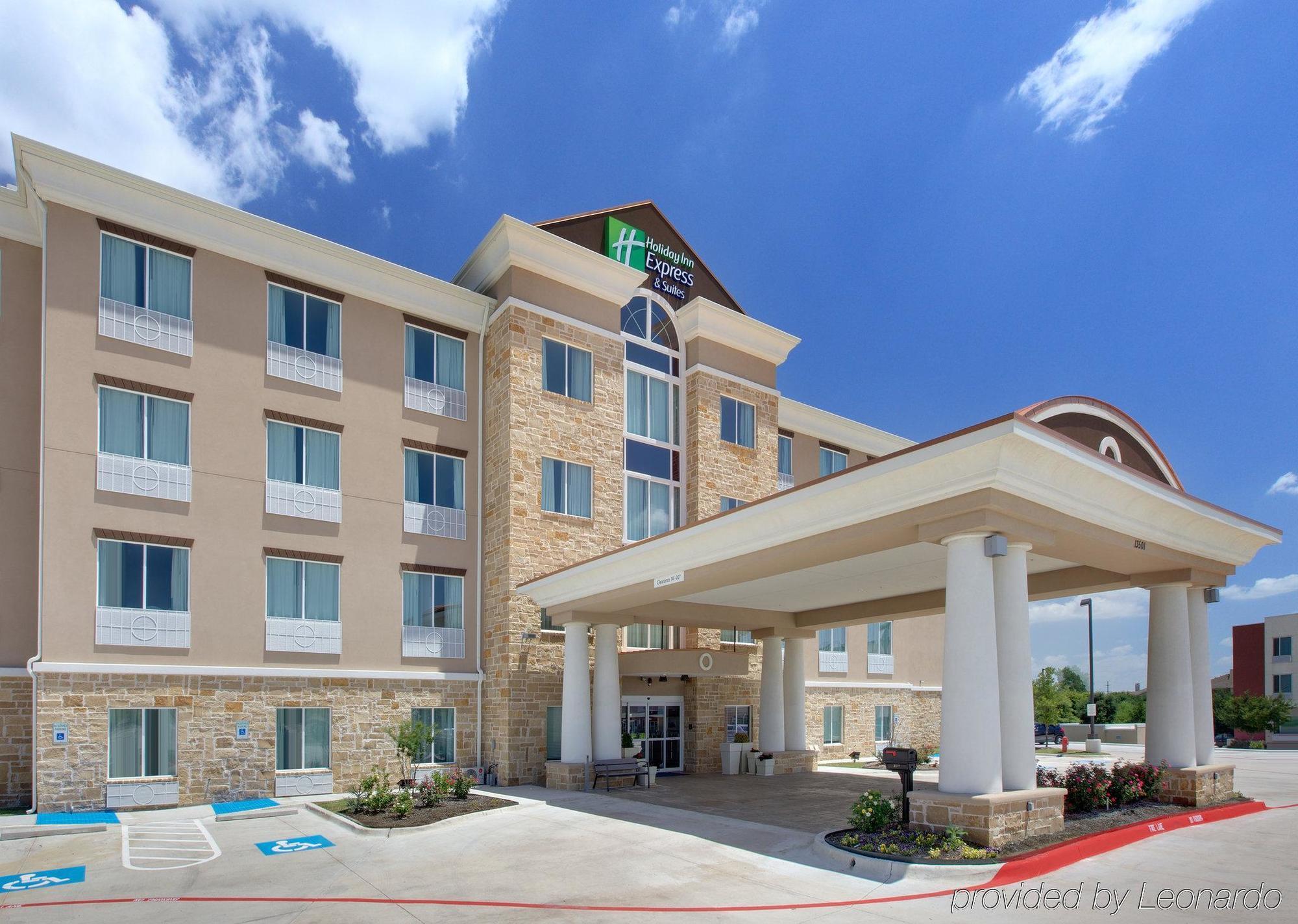 La Quinta Inn & Suites By Wyndham Northlake Ft. Worth Elizabethtown Extérieur photo